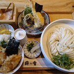 杵の音 - 天ぷらうどんセット(とり天丼)