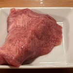 和牛焼肉・熟成大とろ牛たん・国産牛ホルモン 伊達のくら - 