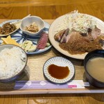 食堂でべこ。 - ■低温調理ローストポークジンジャーとおばんざい定食 ¥1.800
