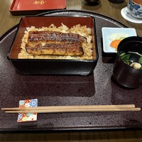 菊水楼 うな菊 ホテル椿山荘東京店 -  菊水楼 うな菊 ホテル椿山荘東京店 -