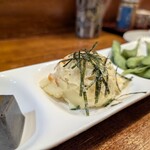 鳥長 - このサラダもおいしかったー。ちょうどよかった。