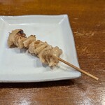 鳥長 - 鶏皮絶品。油落ちてて、本当においしかった。