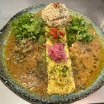 スパイシーカリーハウス 銀座半月 - 