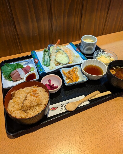 Asadore Sengyo to Tempura no Hanba Dokoro Ichimatsu