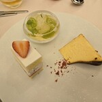 THE MARK GRAND HOTEL - 