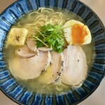 鶏そば223 - 料理写真:フィレンツェの夕日 ¥1100 + バター(黒胡椒入り) ¥100