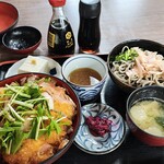 味見屋 - 醤油カツ丼 ミニおろしそばのセット