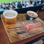 串鳥 - 料理写真:「サッポロクラシック〈生〉」＆「インカのめざめポテトフライ」＆「メガ串4種」