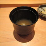鮨 さかい - 味噌汁