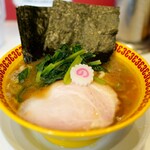 ラーメン 三浦家 - 料理写真:ラーメン+のり増し1150円