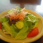 ブレッツカフェ クレープリー 表参道店 - ガレットランチのサラダ