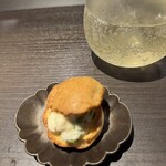 アンブレット - アミューズと塩尻セイベル（白ワイン）