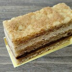 パティスリー イル・プルー・シュル・ラ・セーヌ - 