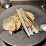 アンブレット - はまぐりとマテ貝のボンゴレ