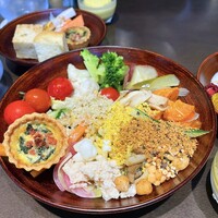 Kitano Grill & Bar - 