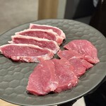 金山成吉思汗 - 