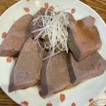 大衆酒場 まるは - とろレバー刺し