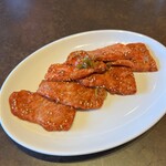 焼肉レストラン 米内 - 
