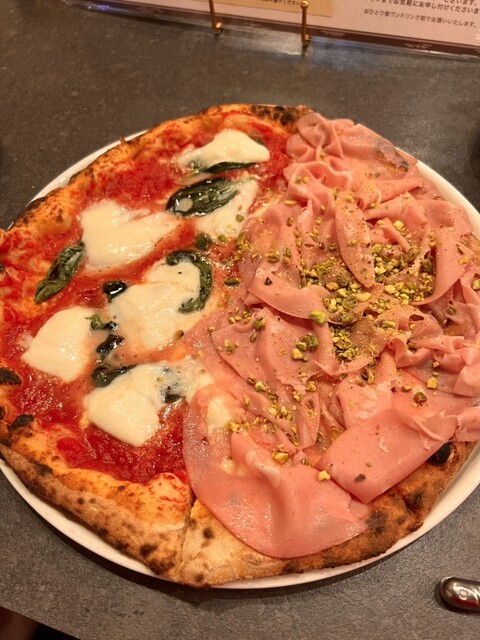 Pizzeria Taniguchi - 阿波座/ピザ | 食べログ