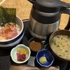 釣船茶屋ざうお - ざうおの漁師丼(小)これにフリードリンクが付いて@1,000円