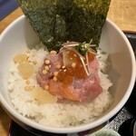 釣船茶屋ざうお - 漁師丼(小)のアップ