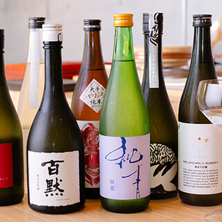 季節ごとのおすすめも。鮨に寄り添う日本酒の豊富なラインナップ