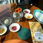 オリエンタルラウンジ - 