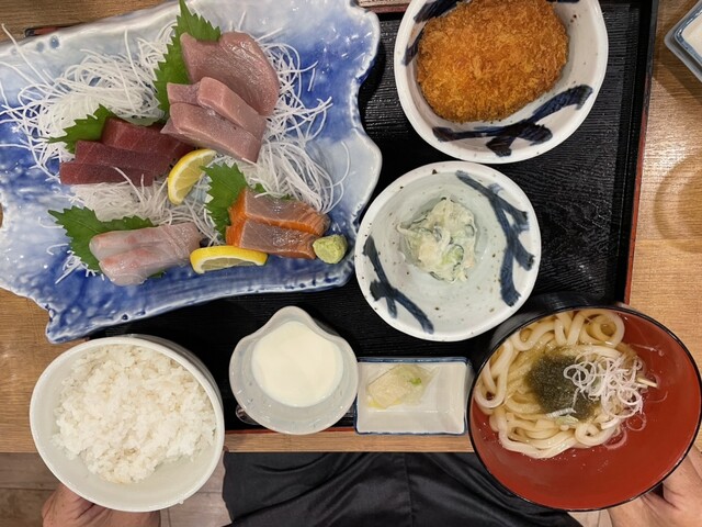 Isomaru Suisan Sakaihigashiekimaeten photo 3