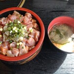 お食事処 ぽんぽこ亭 - 海宝丼950円