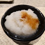 鳥さき - 口直しの大根おろし(お好みで出汁醤油)