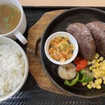 The Beef House 牛's - 