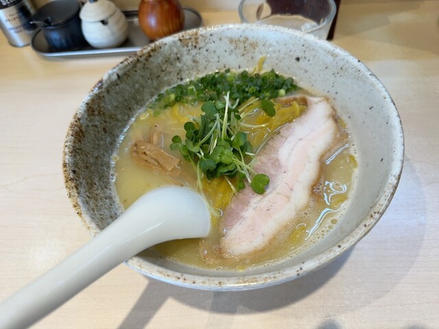 Menya Keserasera photo 2