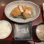 山かつ - 料理写真:ランチロースとヒレあい盛り1,230円　白米、豚汁