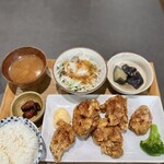 アリス - 料理写真:唐揚げ定食　1000円