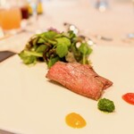 ルーキスガーデン - ・和牛ロースのステーキ　三種の野菜ピューレと炭塩で