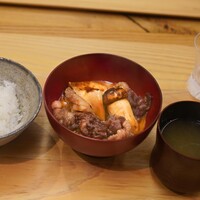 柚木元 - 松茸と熊肉のすき焼き