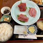 魚喰いの大間んぞく - 
