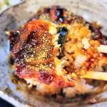 魚笑 - うなぎ丼（アップ）