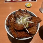 元祖豚丼屋 TONTON - 料理写真: