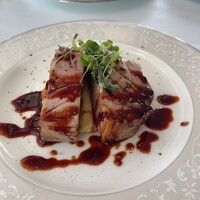 ALLO - メインの肉料理(もち豚)