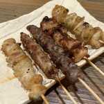 炉端とおでん 呼炉凪来 - 焼鳥5点盛