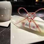 atelier 森本 XEX 鉄板 - 水引バーニャカウダ　蟹味噌のソース