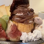 uni CAFE - 【数量限定】 『季節のプリンアラモード¥1,900』 ※ドリンク付(一部有料)