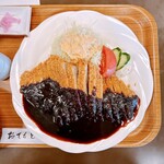 くいしん坊 - ジャンボみそかつ定食（ご飯大盛）