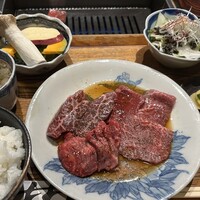 焼肉㐂舌 南船場 - 