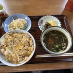 山川民宿 - 