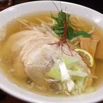 煮干塩らーめん肉増し