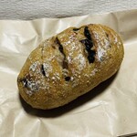 BAKERY GOLDEN RATIO - 酸味のないライ麦　くるみレーズン