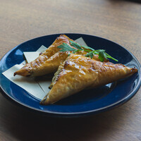 ほうれん草とフェタチーズのスパナコピタ