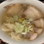 喜多方ラーメン 坂内 - 料理写真: